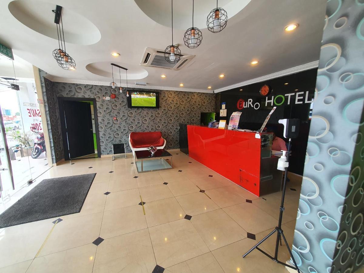 Oyo 90249 Euro Hotel Klang Kültér fotó